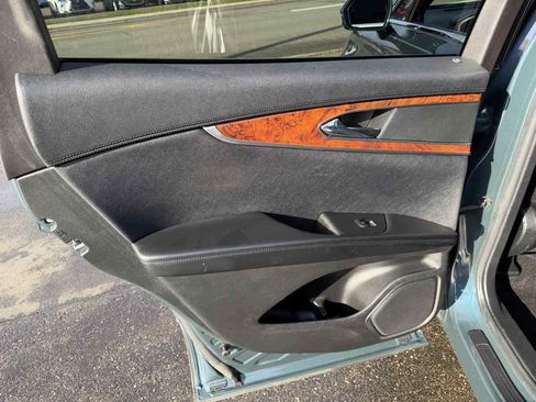 Used 2016 Lincoln MKX Reserve w/ Climate Package image 14