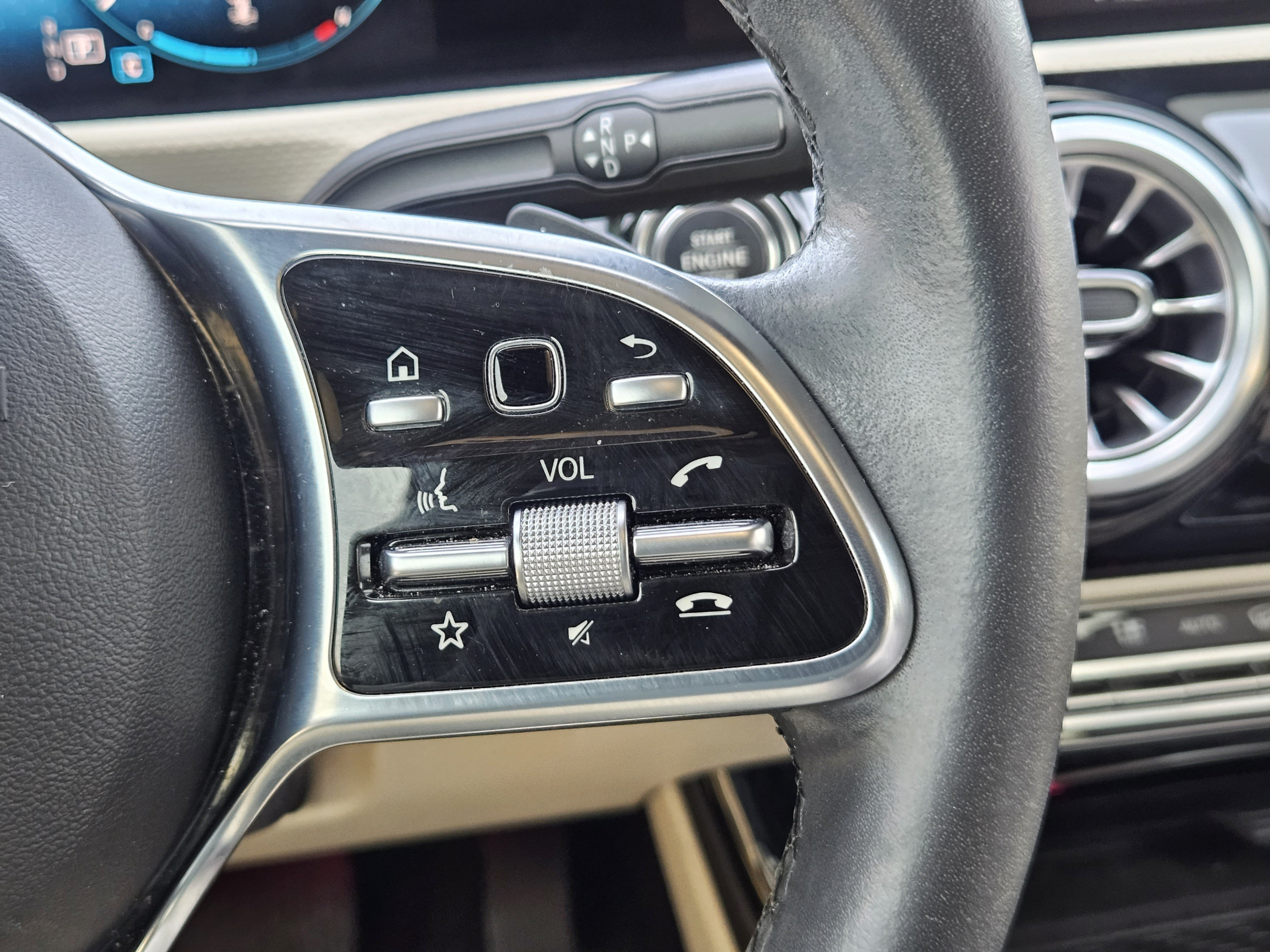 Used 2023 Mercedes-Benz CLA 250 image 20
