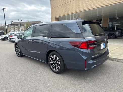 New 2026 Honda Odyssey Elite image 2