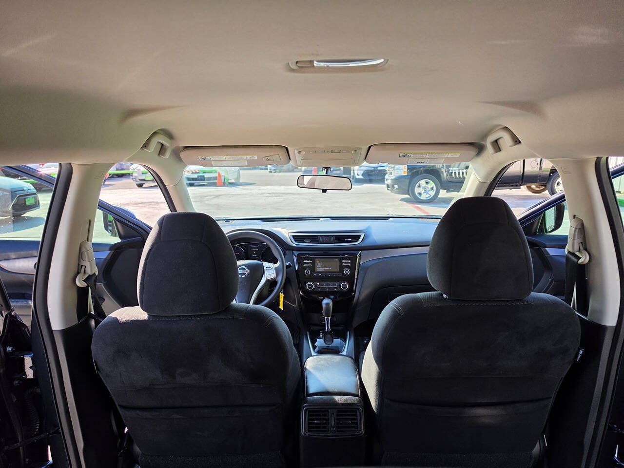 Used 2014 Nissan Rogue S FWD image 20