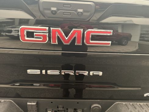 New 2026 GMC Sierra 3500 AT4 w/ AT4 Premium Plus Package AWD/4WD image 10