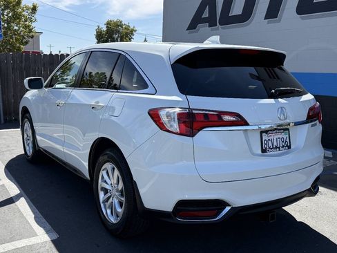 Used 2018 Acura RDX FWD image 4