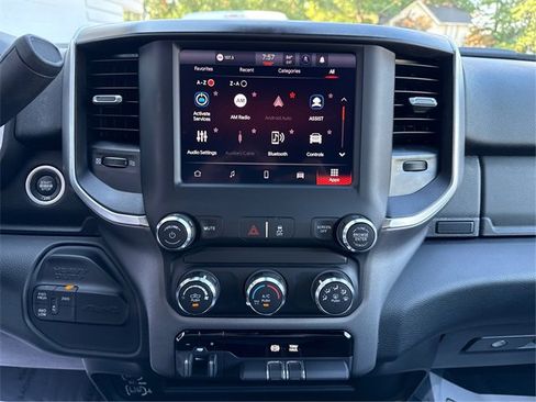 Used 2024 RAM 2500 Big Horn image 34