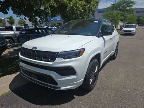 Used 2022 Jeep Compass High Altitude AWD/4WD image 1