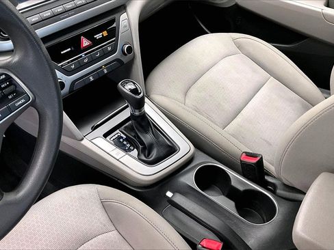 Used 2018 Hyundai Elantra SEL image 14