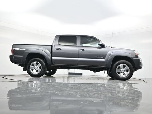 Used 2015 Toyota Tacoma 4x4 Double Cab image 46