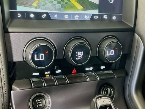 Used 2019 Jaguar F-TYPE Coupe RWD image 23