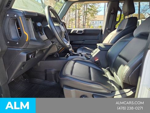 Used 2024 Ford Bronco Badlands AWD/4WD image 4