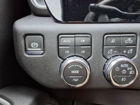 New 2026 GMC Sierra 1500 Elevation w/ Elevation Premium Package AWD/4WD image 14