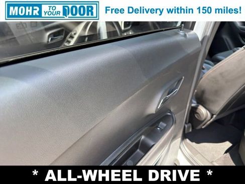 Used 2022 Chevrolet Trax LT w/ Driver Confidence Package AWD/4WD image 34