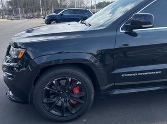 Used 2015 Jeep Grand Cherokee SRT video 2