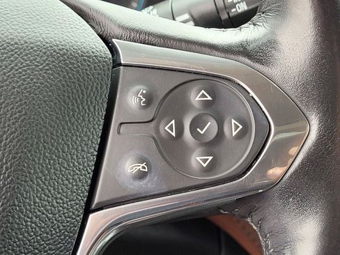 Used 2019 Chevrolet Traverse High Country AWD/4WD image 32