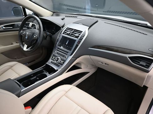 Used 2019 Lincoln MKZ Reserve w/ Reserve Plus Package image 46