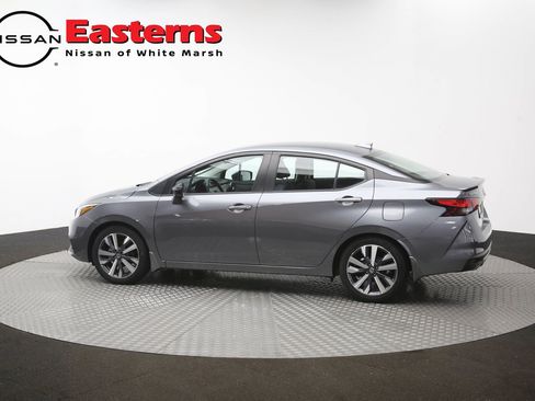 Used 2021 Nissan Versa SR FWD image 60