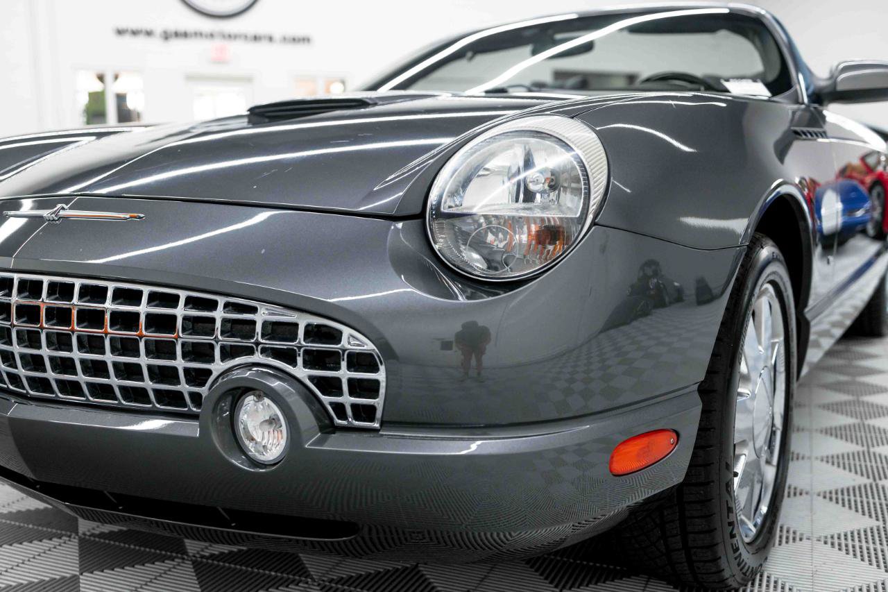 Used 2003 Ford Thunderbird RWD image 20