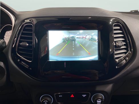 Used 2019 Jeep Compass Altitude image 15