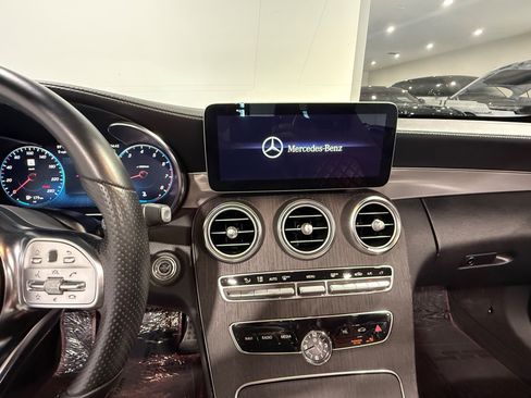 Used 2019 Mercedes-Benz C 300 Cabriolet image 36