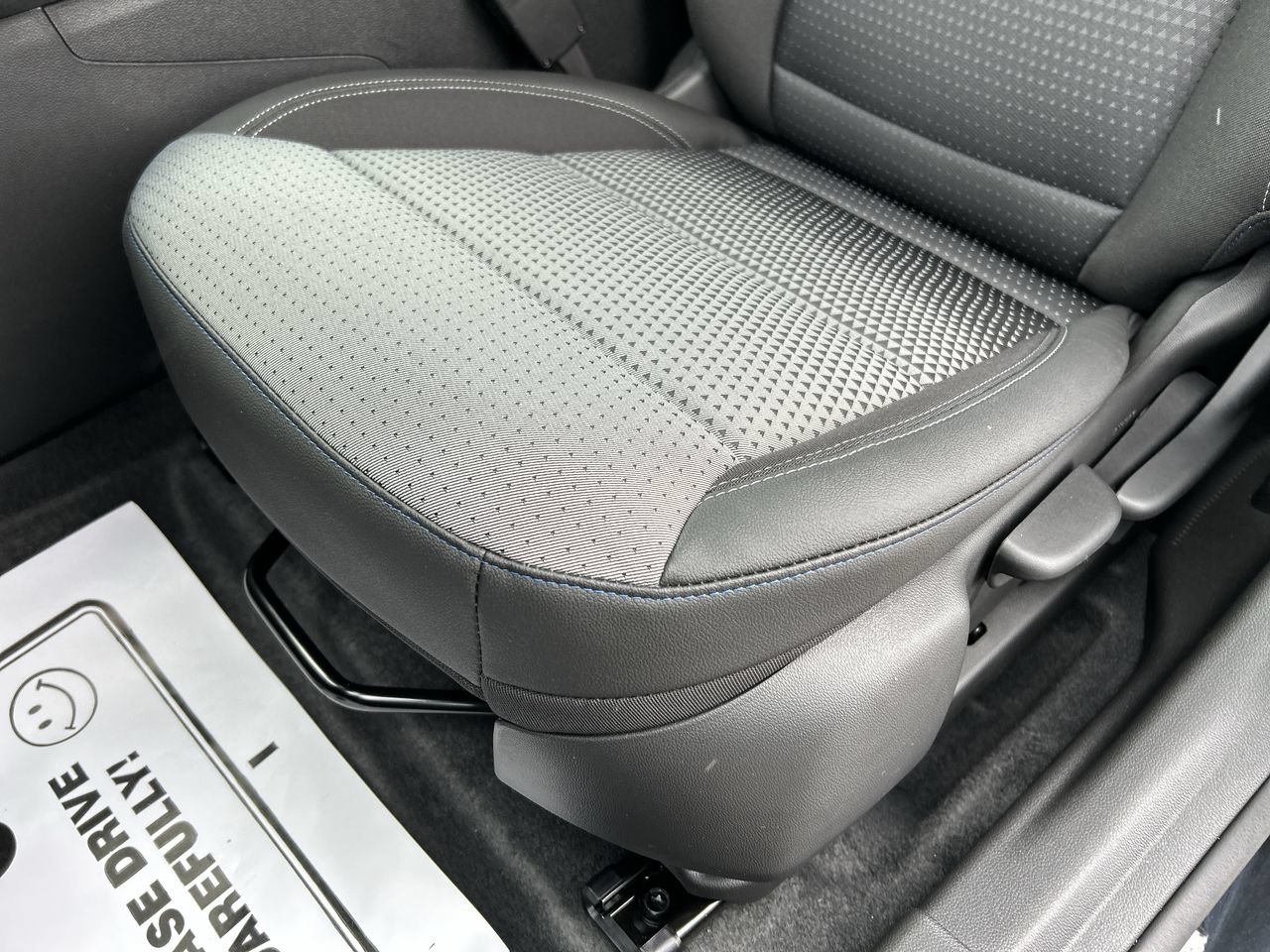 New 2026 Chevrolet Trax LT w/ Driver Confidence Package FWD image 23