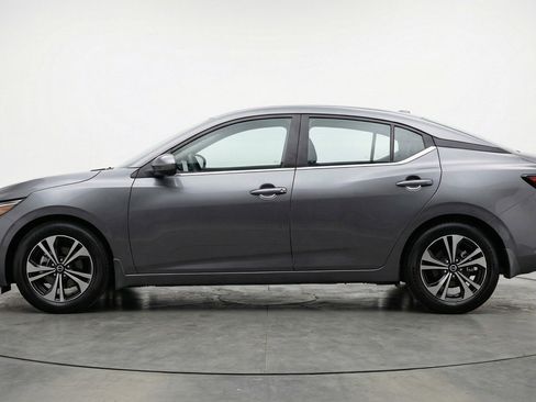 Used 2025 Nissan Sentra SV image 5