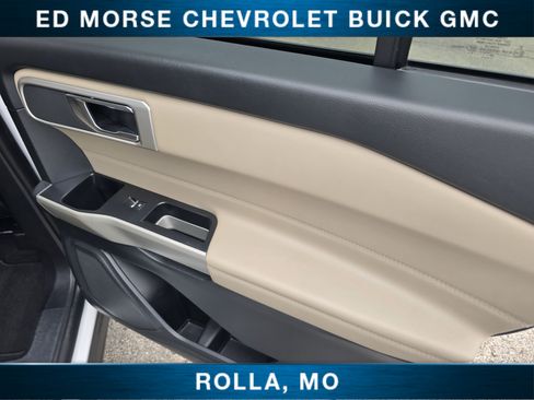 Used 2020 Ford Explorer XLT w/ Equipment Group 202A AWD/4WD image 23