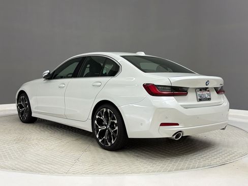 Used 2026 BMW 330i Sedan w/ Premium Package RWD image 3