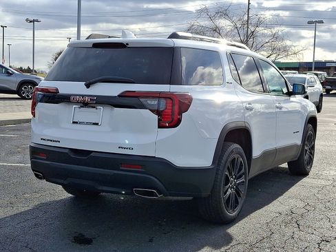 Certified 2023 GMC Acadia SLE w/ Driver Convenience Package image 6