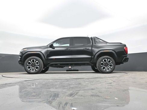 New 2025 GMC Canyon AT4 w/ Nightfall Edition image 35