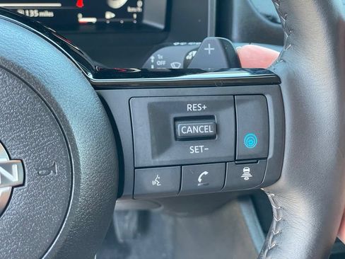 Certified 2024 Nissan Rogue SL w/ SL Premium Package AWD/4WD image 17