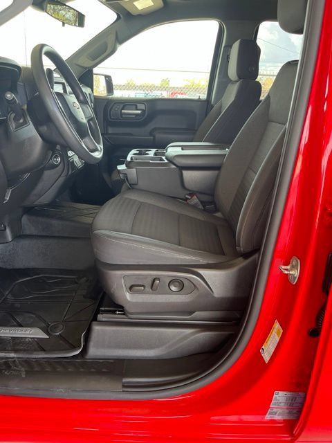 Used 2025 Chevrolet Silverado 1500 Custom AWD/4WD image 12