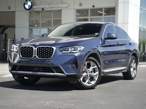 Used 2025 BMW X4 xDrive30i w/ Premium Package AWD/4WD image 1