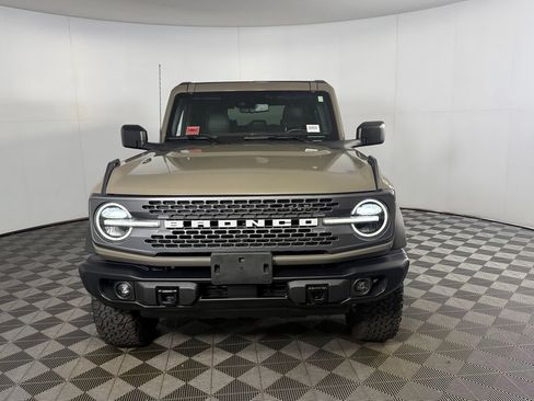 Used 2025 Ford Bronco Badlands AWD/4WD image 2