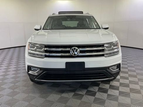 Used 2019 Volkswagen Atlas SEL AWD/4WD image 2
