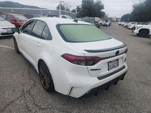 Used 2024 Toyota Corolla Hybrid Sedan image 3