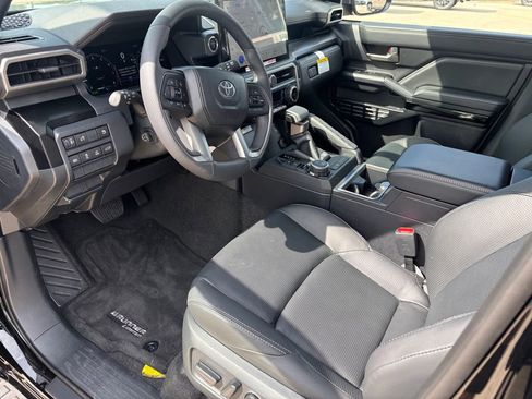New 2026 Toyota 4Runner Limited AWD/4WD image 6