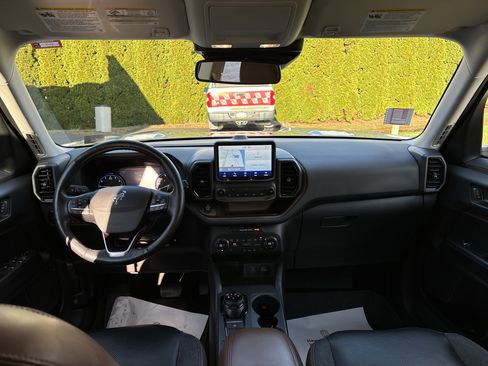 Used 2021 Ford Bronco Sport Outer Banks image 15