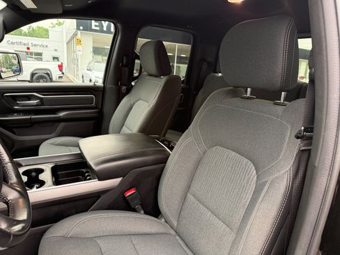 Used 2022 RAM 1500 Big Horn AWD/4WD image 14
