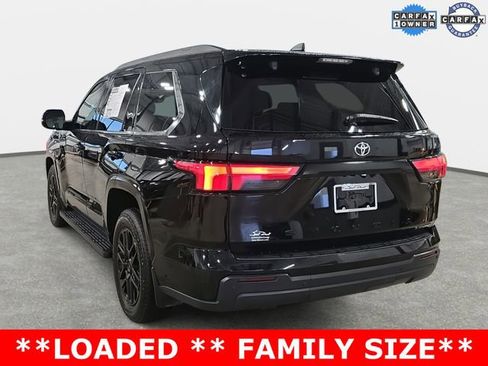 Used 2025 Toyota Sequoia SR5 w/ SR5 Premium Package image 7