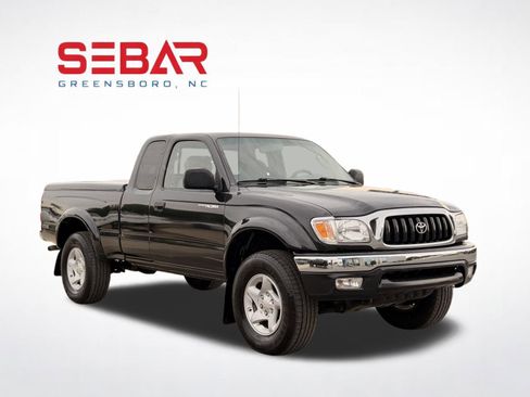 Used 2003 Toyota Tacoma PreRunner RWD image 4