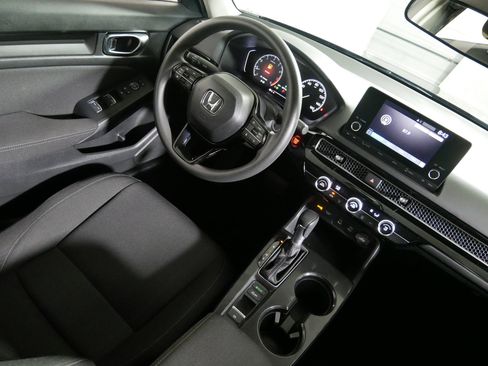 Used 2025 Honda Civic LX image 9