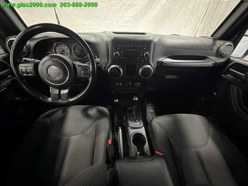 Used 2016 Jeep Wrangler Sport AWD/4WD image 6