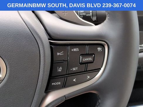 Used 2024 Lexus ES 350 w/ Premium Package FWD image 28
