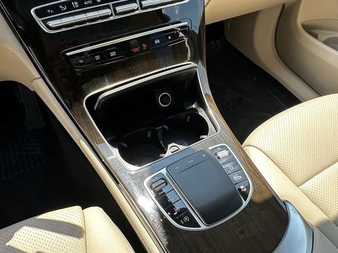 Certified 2021 Mercedes-Benz GLC 300 4MATIC image 32