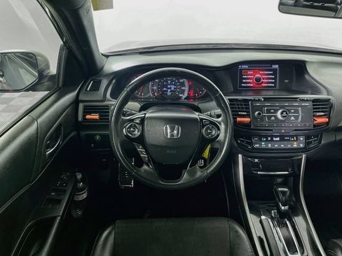 Used 2016 Honda Accord Sport image 21