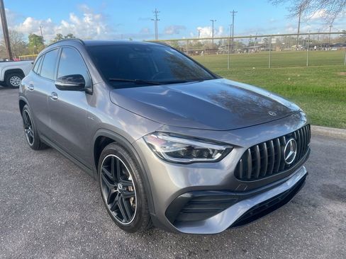 Used 2022 Mercedes-Benz GLA 35 AMG GLA 35 AMG image 2