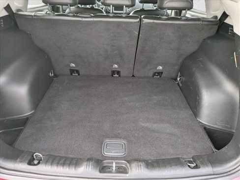 Used 2018 Jeep Compass Trailhawk image 6