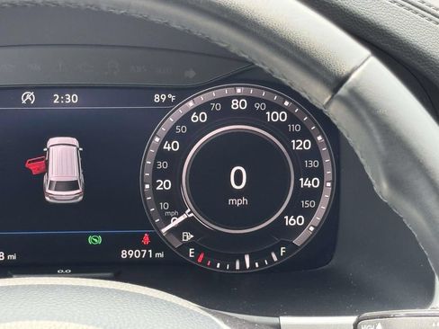 Used 2019 Volkswagen Atlas SEL R-Line AWD/4WD image 25