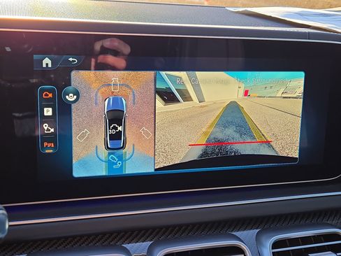 New 2026 Mercedes-Benz GLE 63 AMG S image 18