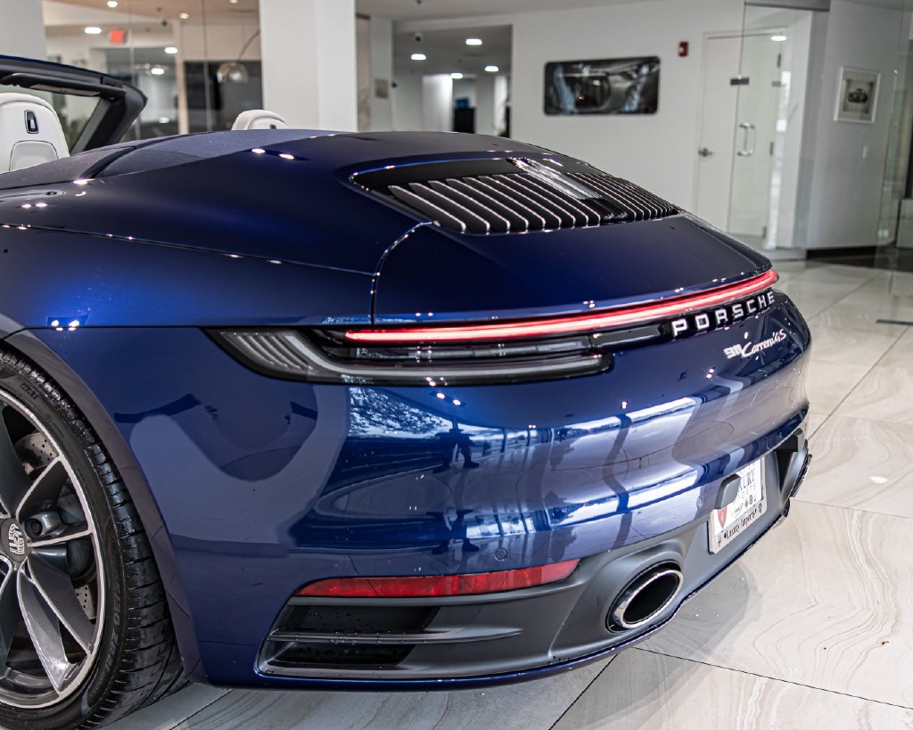 Used 2024 Porsche 911 Carrera 4S AWD/4WD image 16