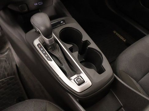 Used 2024 Chevrolet Trax LS w/ Driver Confidence Package image 7