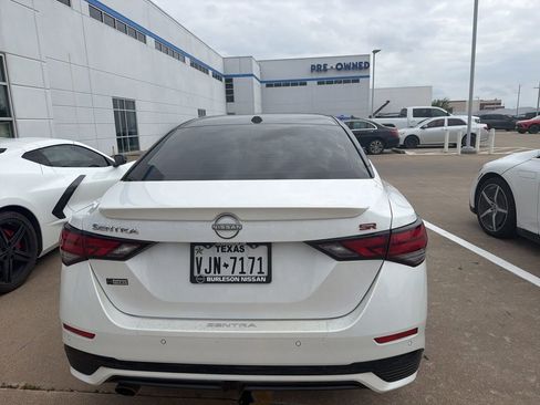 Used 2024 Nissan Sentra SR FWD image 8